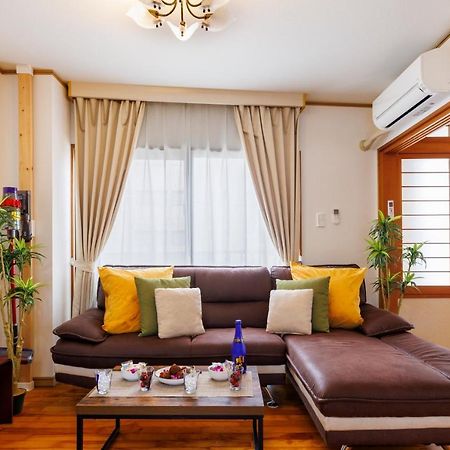Naha Gajumaru Apartment Hotel 301 Εξωτερικό φωτογραφία